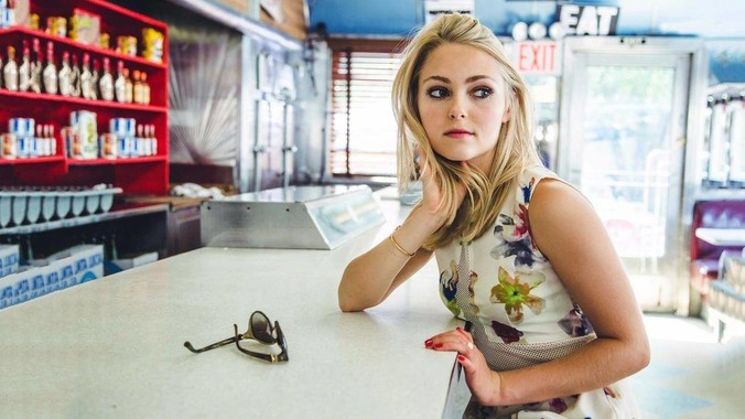 女明星做了什么医美项目保持童颜？